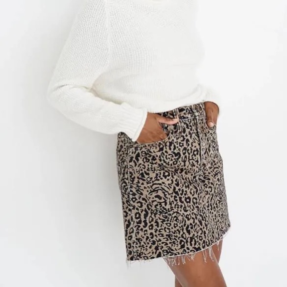 Madewell cheetah print short skirt